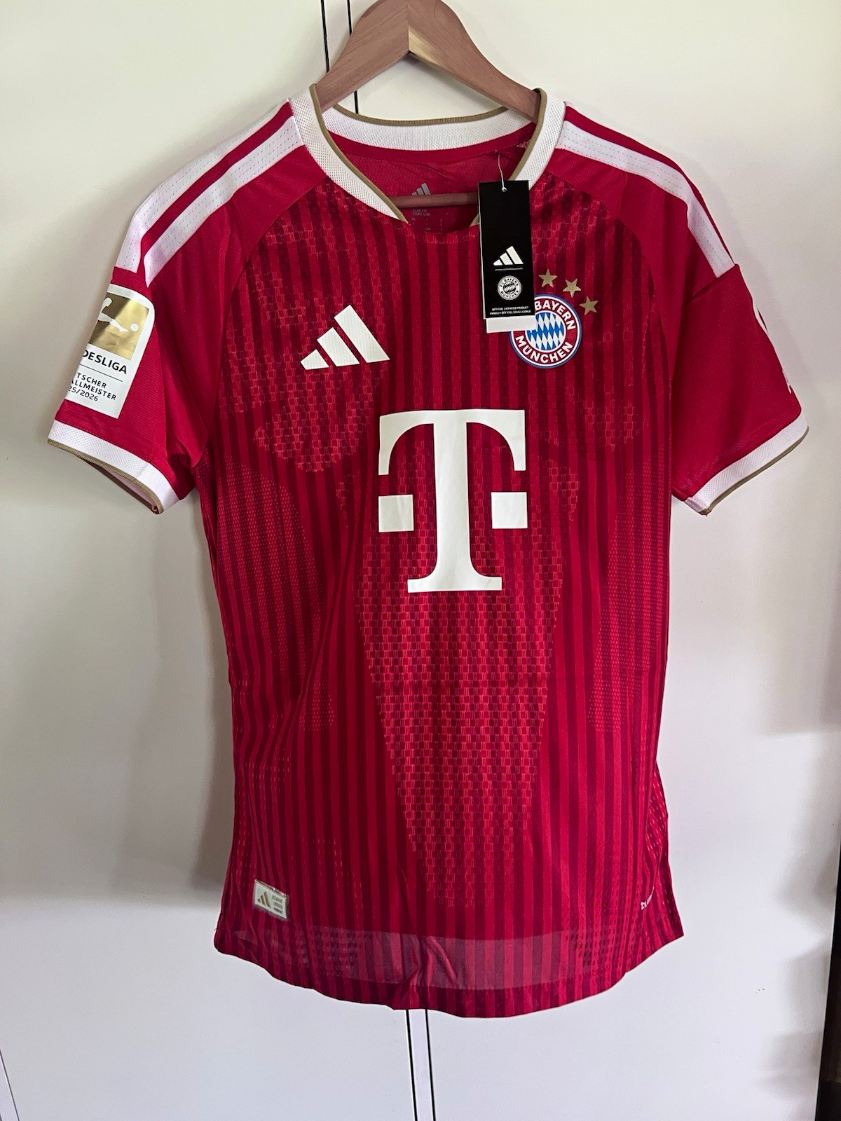 FC Bayern Munich Luis Diaz #14 Home Soccer Jersey 26/27 Red