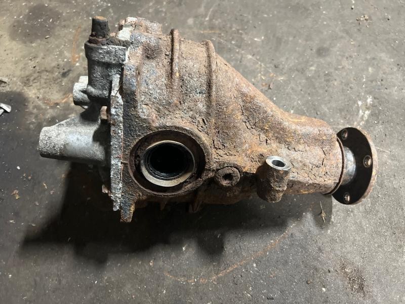 2004-2013 Toyota Highlander Rear Axle Differential Carrier Assembly AWD OEM