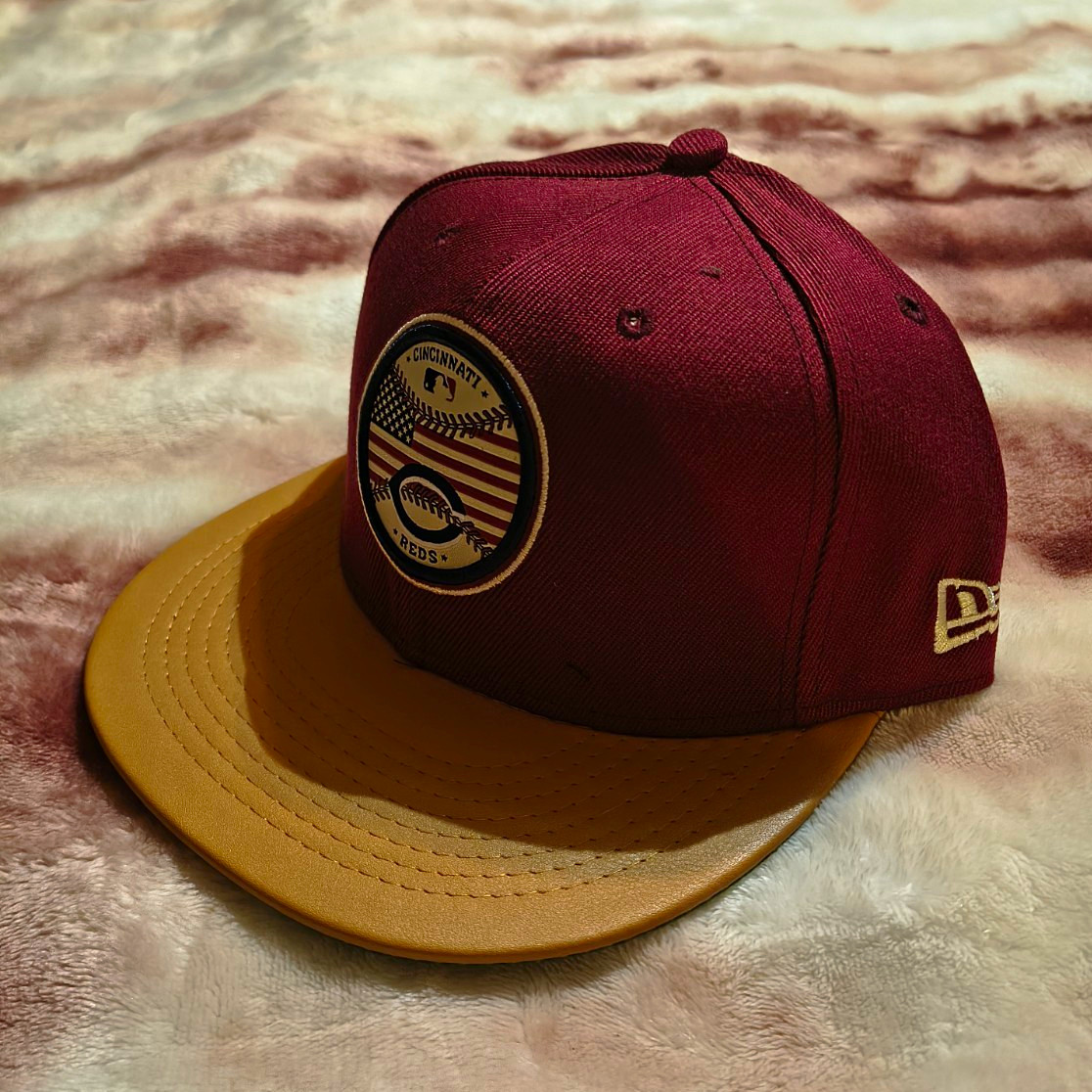 New Era 9FIFTY Cincinnati Reds MLB Snapback Cap Burgundy Tan Green