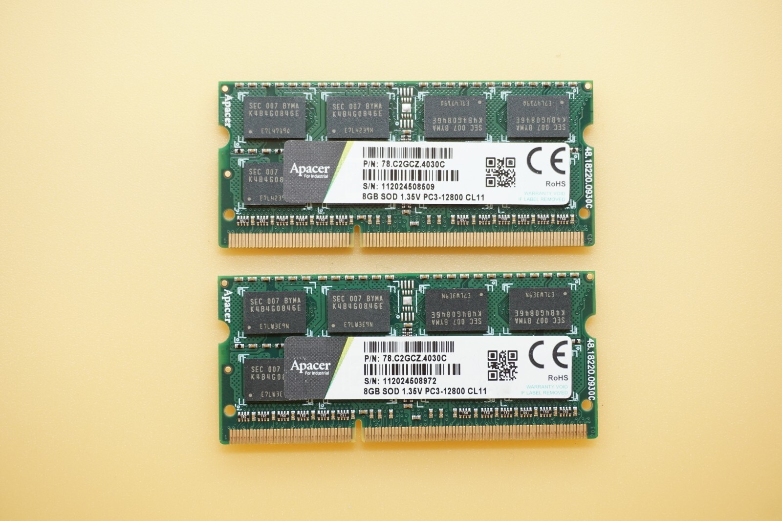 Apacer 8GB x 2 Total of 16GB of Ram  PC3 12800 SOD CL11 1.35vdc Laptop Rams