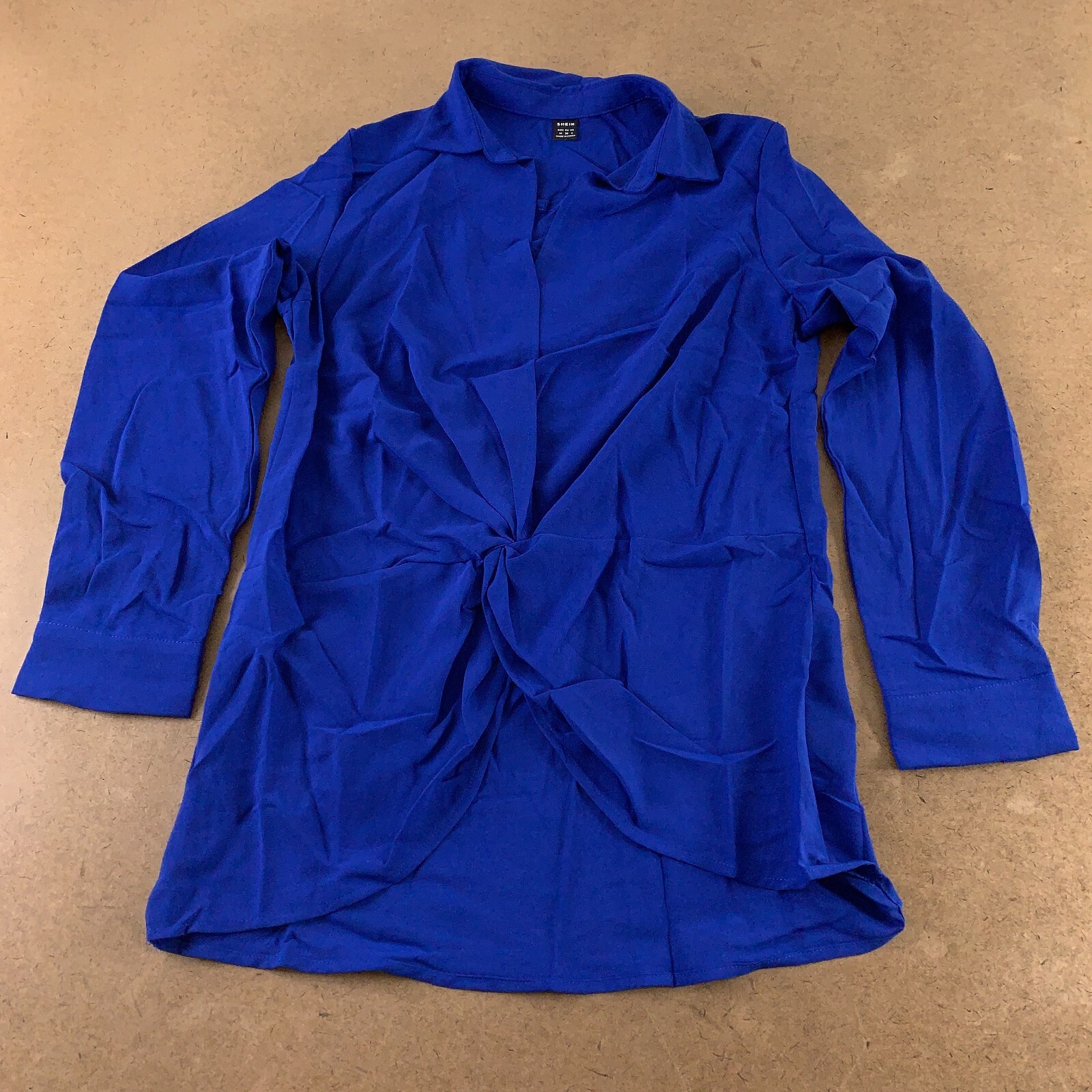 SHEIN SXY Womne\'s Size Medium (6) Blue Twist Front Asymmetrical Hem Blouse New