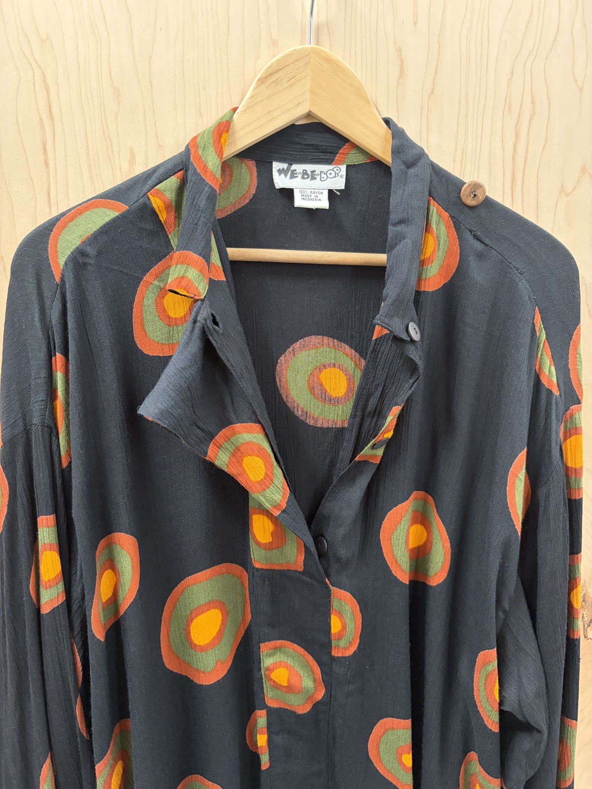 We-Be-Bop Womens Abstract Art Pop Button-Up Long Sleeve One Size Rayon Textured We-Be-Bop Womens Abstract Art Pop Button-Up Long Sleeve One Size Rayon Textured