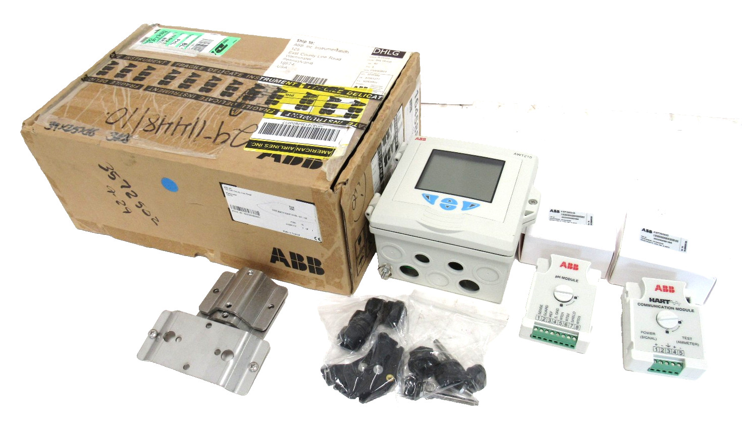 NEW ABB AWT210A2P1H1E6-A1-U3 2-WIRE TRANSMITTER AWT200062 AWT200048 AWT210