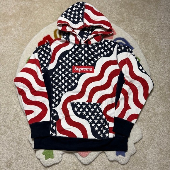 Supreme Box Logo Hoodie FW14 American Flag Stars Stripes Red White Blue Medium Supreme Box Logo Hoodie FW14 American Flag Stars Stripes Red White Blue Medium
