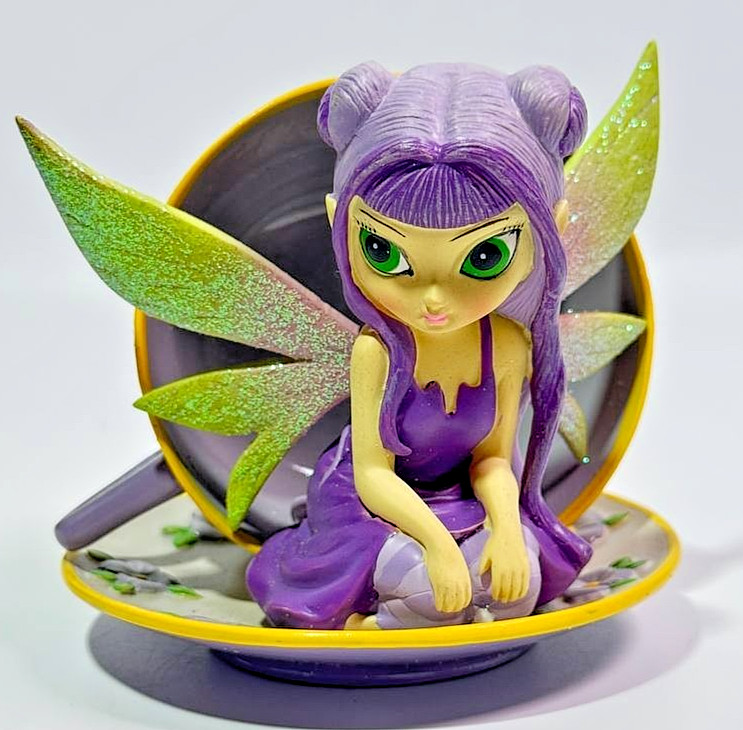 Hamilton Collection Jasmine Becket Griffith Special tea Teacup Fairy Figurine