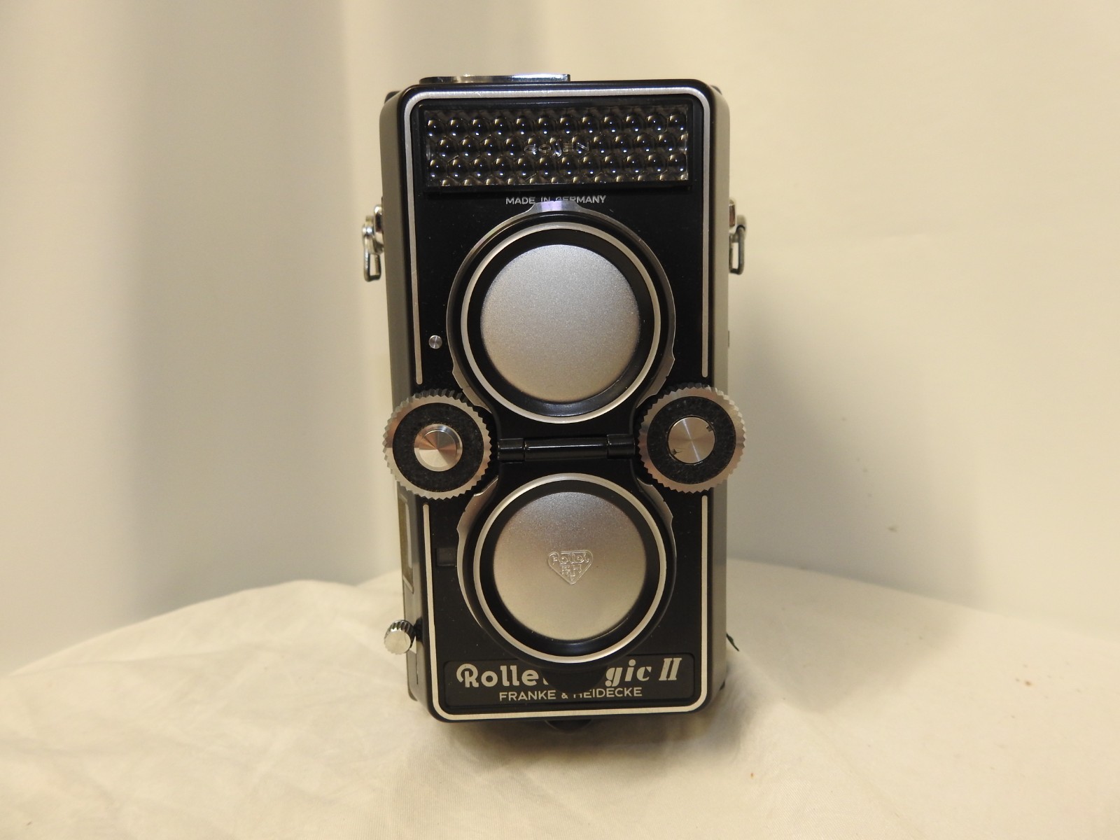 Rollei Magic I TLR Camera Franke & Heidecke 75mm/ 1:3.5f