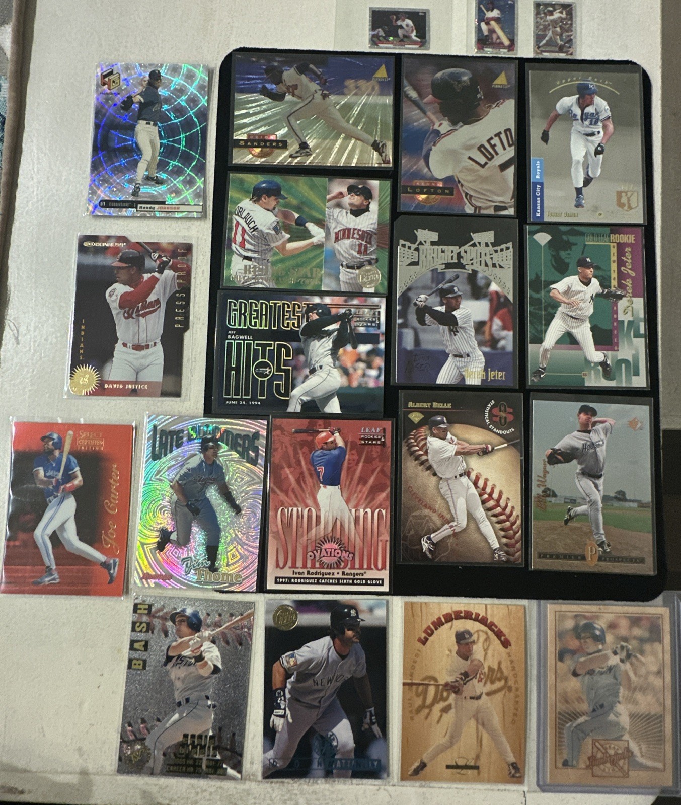 Multi-star Lot - 21 Cards: Jeter, R. Johnson, Bagwell, Belle, Pudge, And More