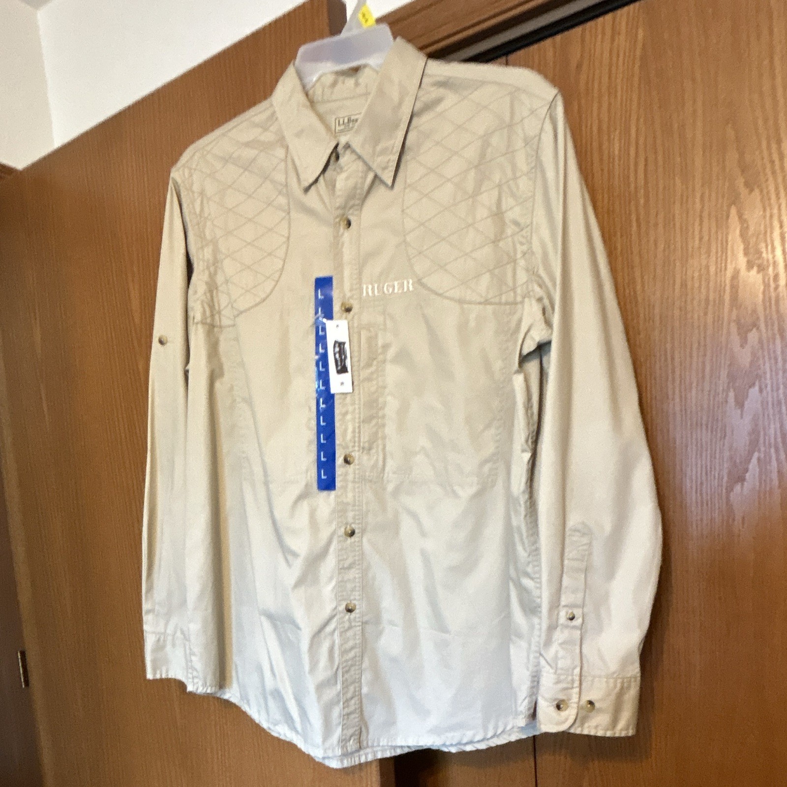 New L.L.Bean RUGER Men\'s L Regular Beige / Khaki Button-Up Shirt Long Sleeve.