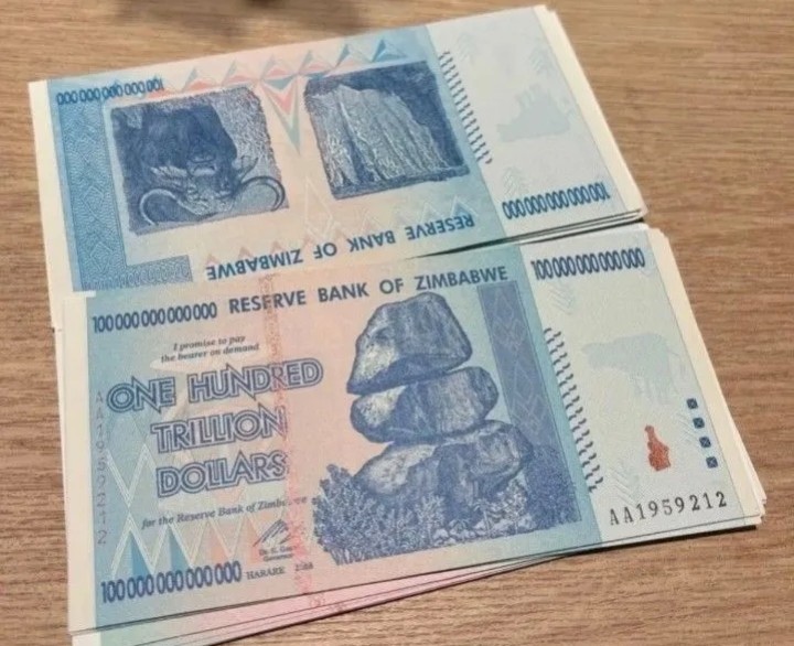 zimbabwe 100 trillion, 1 PCS, authentic with COA