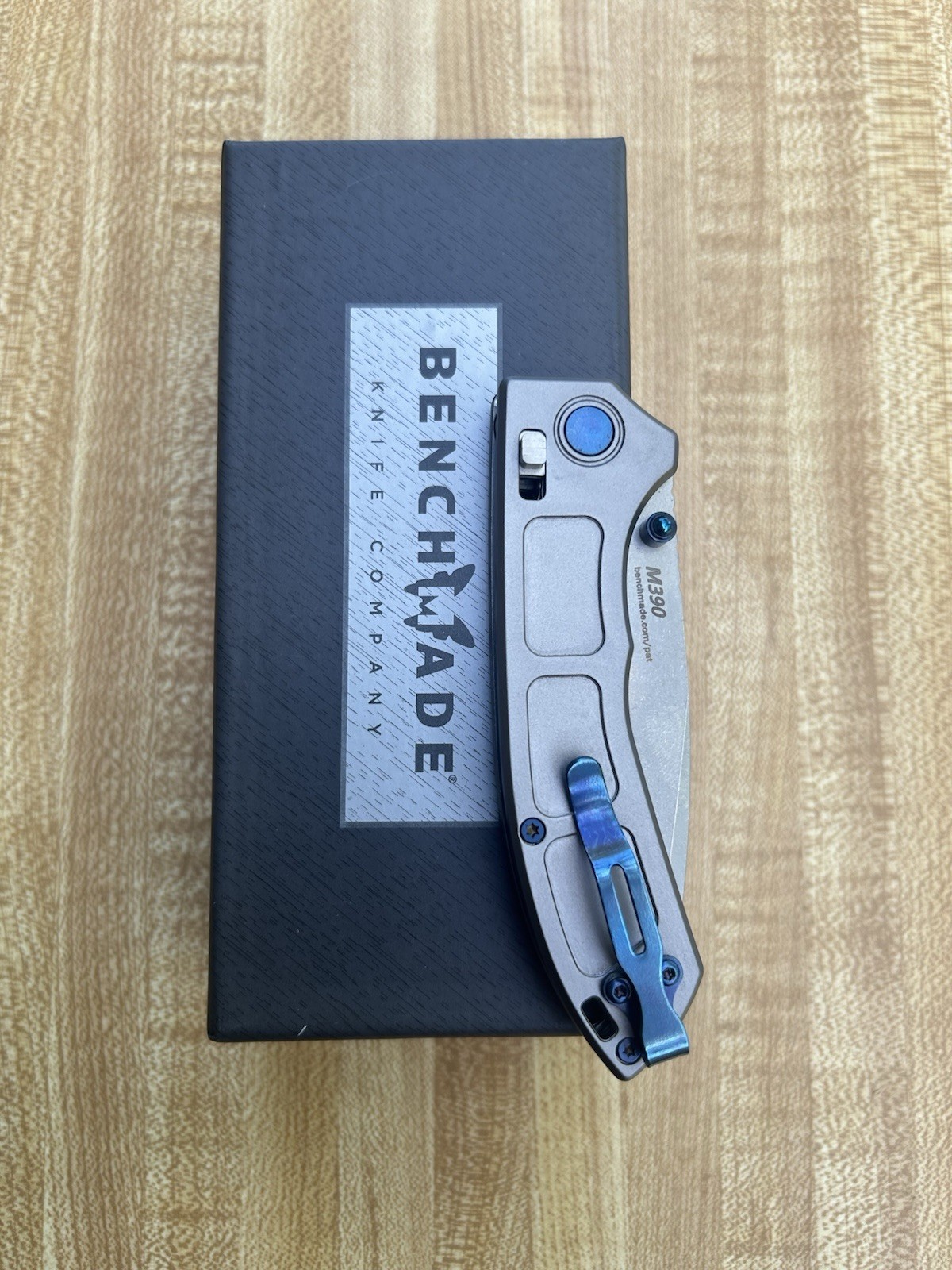 Benchmade M390 Frame Lock Drop Point Manual Benchmade M390 Frame Lock Drop Point Manual