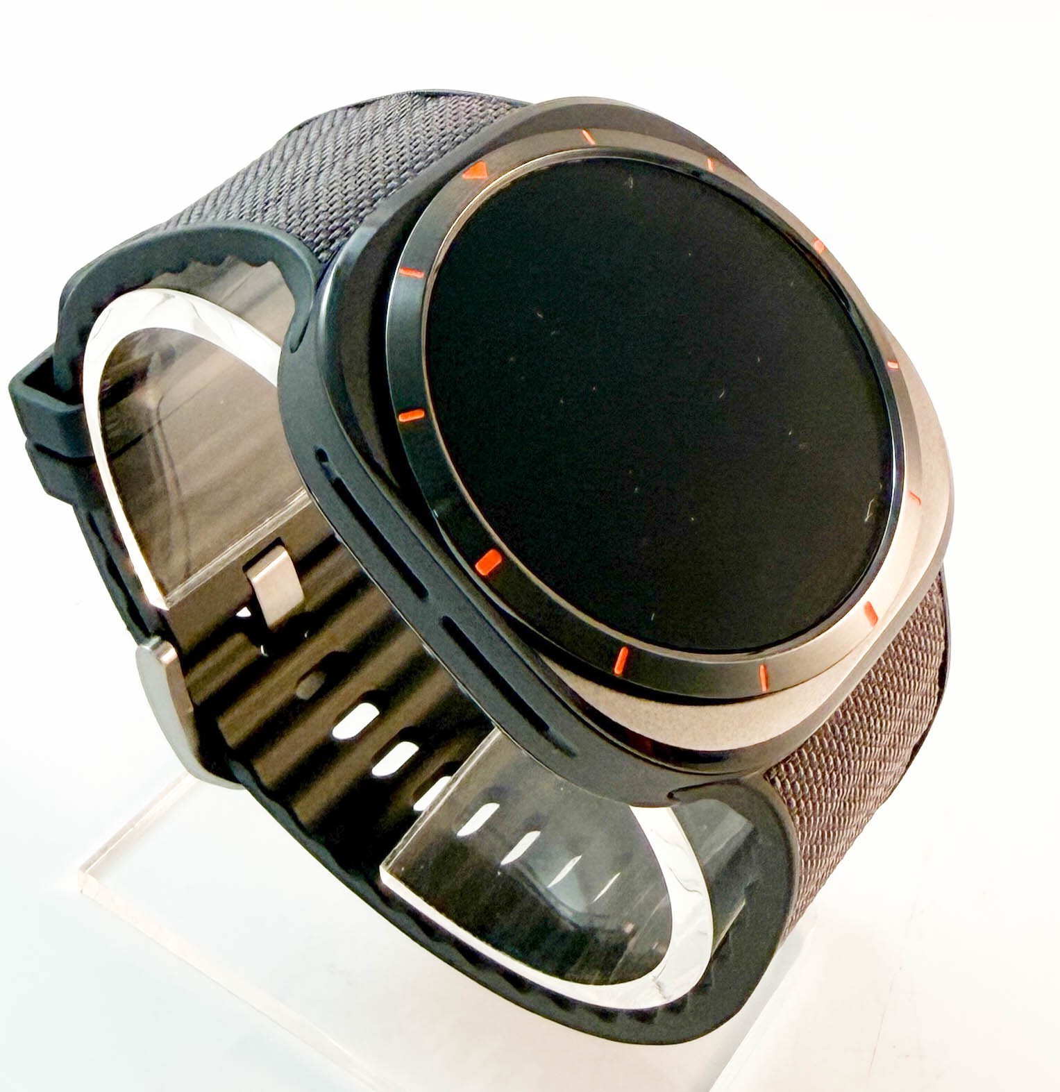 Samsung Galaxy Watch Ultra (2024) 47mm GPS + Bluetooth -Titanium /Peakform Black