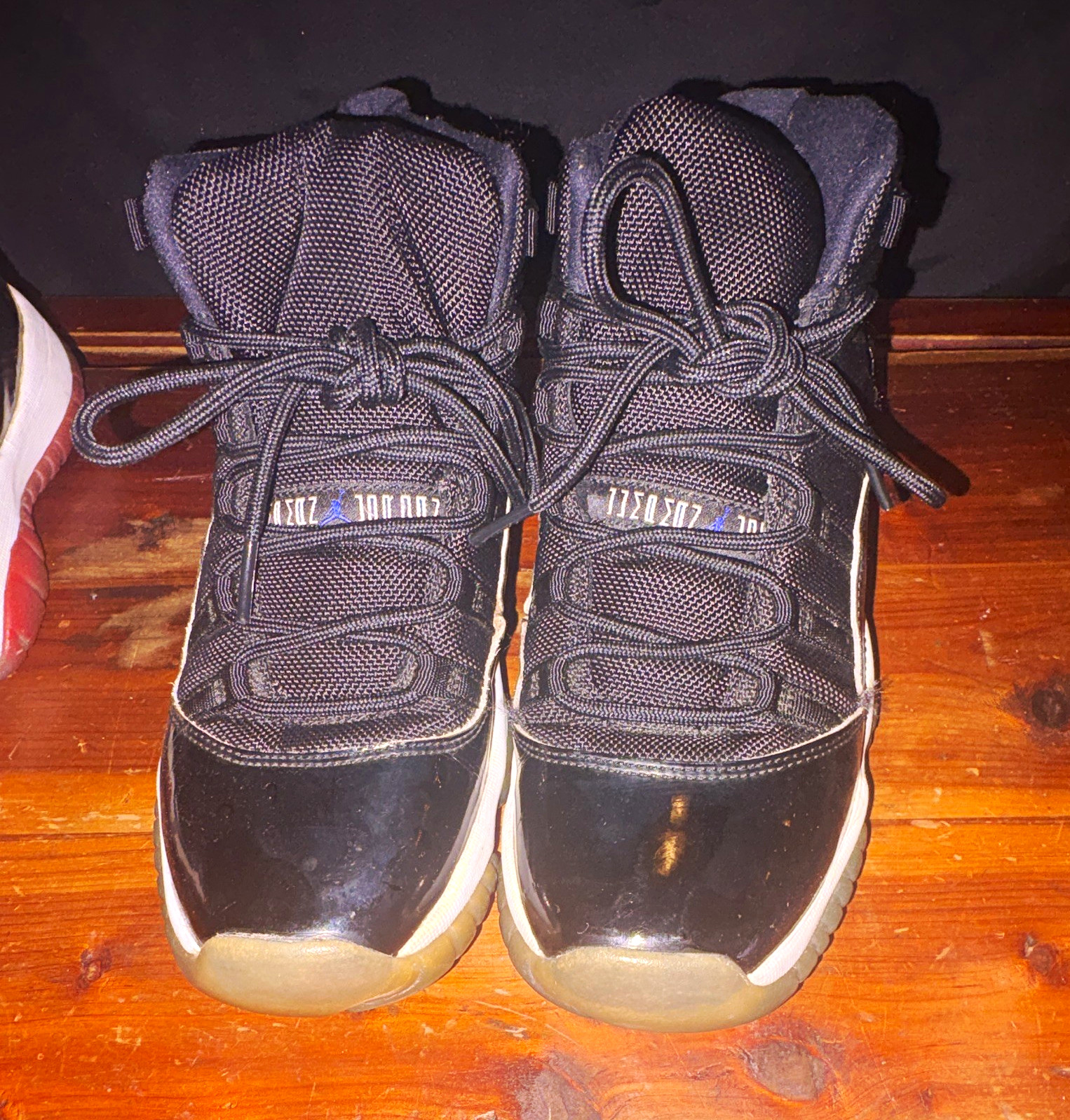 Jordan Air Jordan 11 Black Teens Mid Top Patent Leather Lace-Up Sneakers