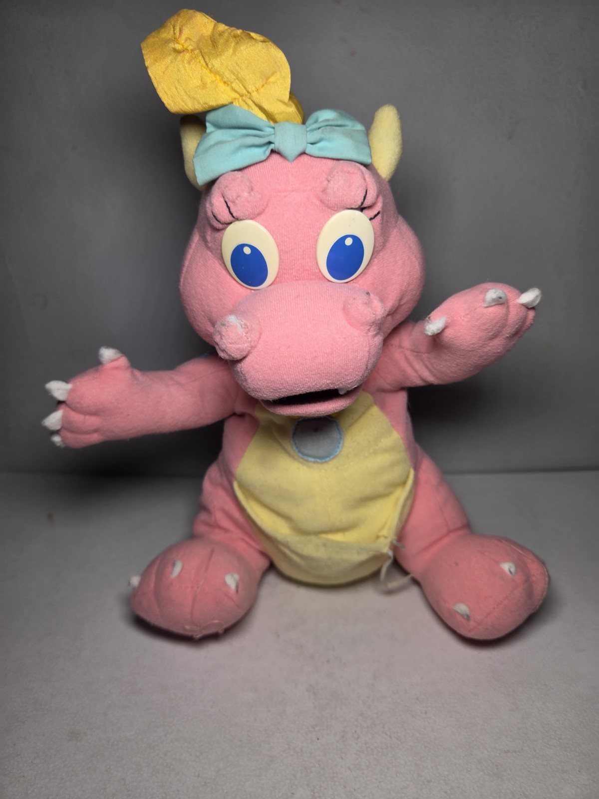 Vintage 1999 Dragon Tales Cassie Plush Playskool Damaged / US Seller USED COND
