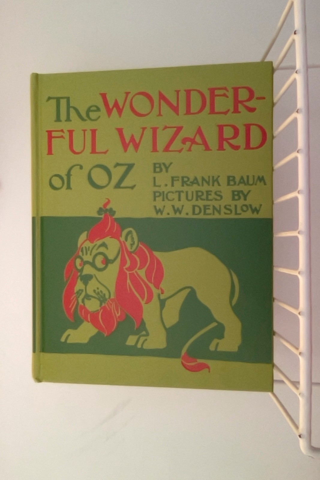 The Wonderful Wizard of OZ, Baum/Denslow, facsimile, signed by great-grandson.