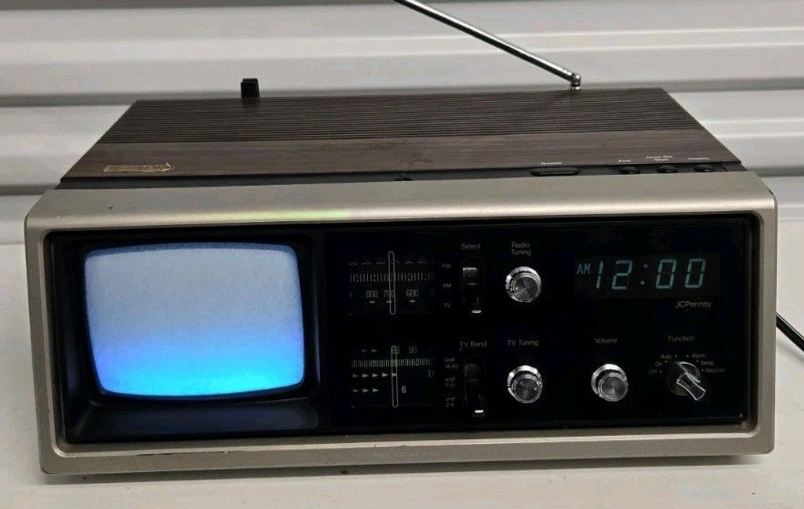 Vintage 1979 JCPenney Solid State TV/Radio/Alarm Clock 685-1008 Working