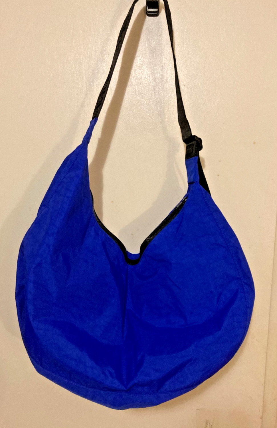 Baggu Lapis Blue Large Crescent Bag