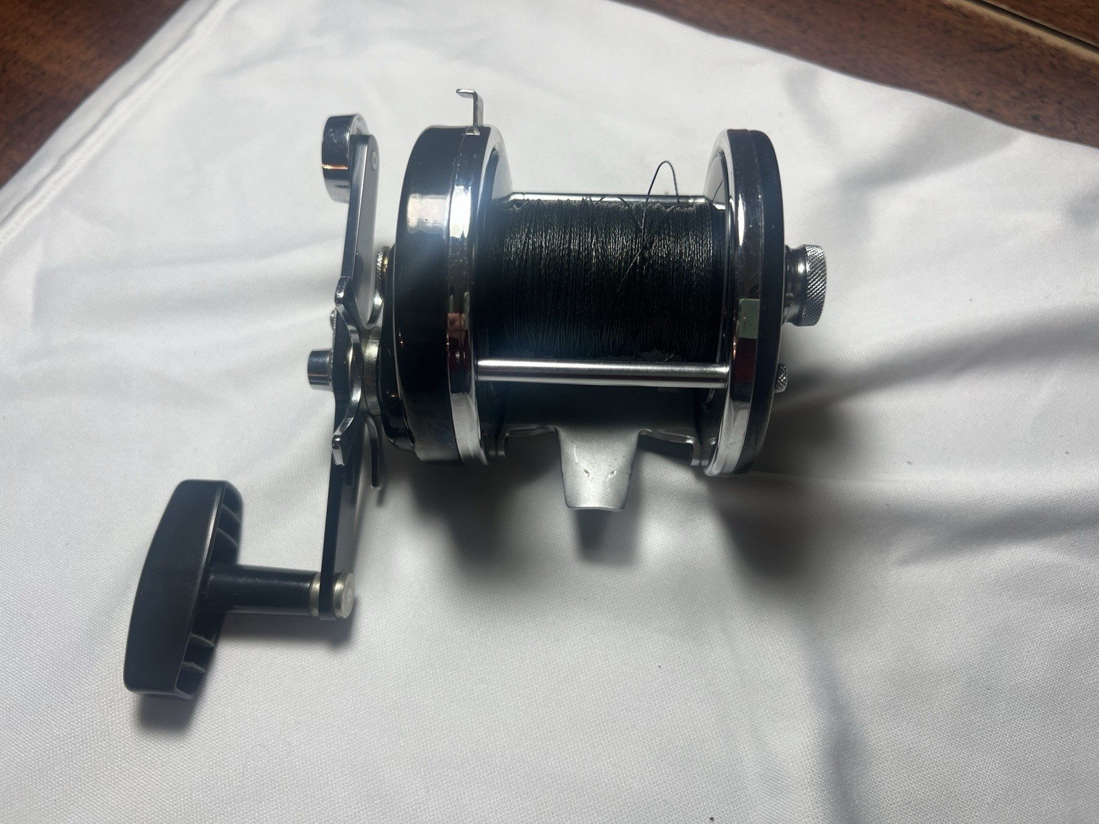 Ambassadeur Vintage Automatic Two Speed Casting Fishing Reel 9000c Ambassadeur Vintage Automatic Two Speed Casting Fishing Reel 9000c