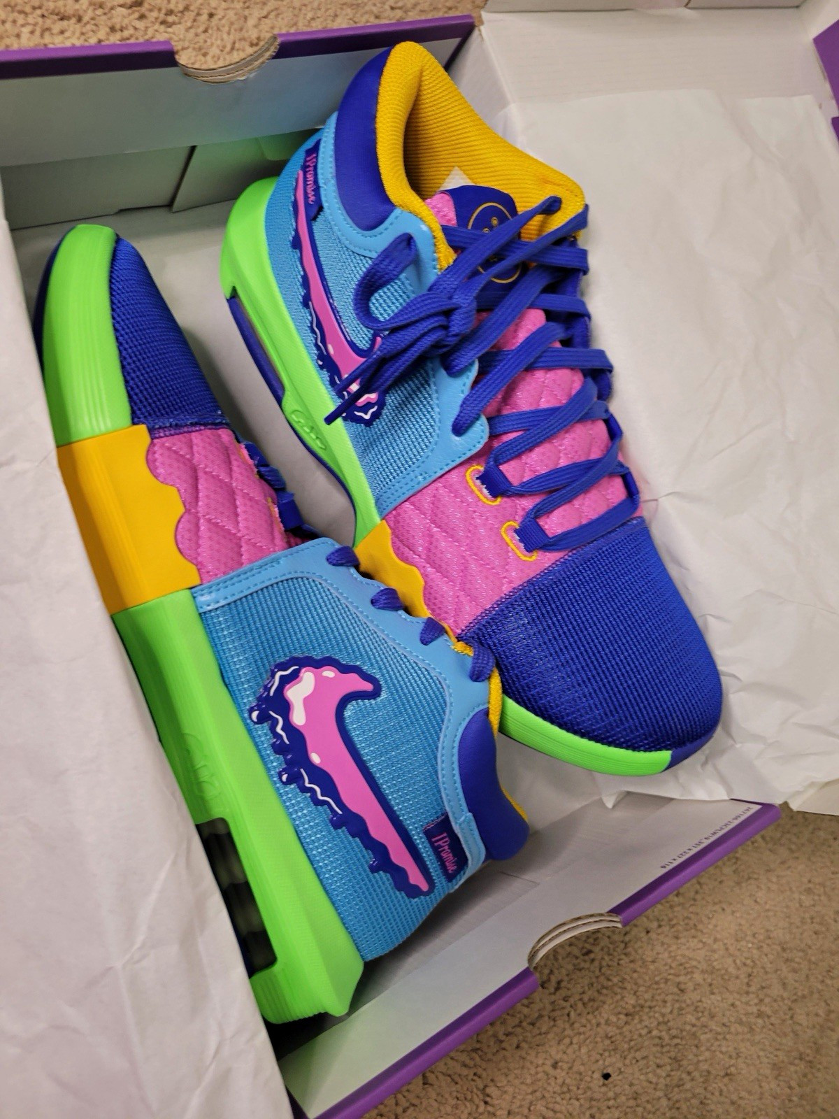 Nike LeBron Witness VIII EP Men\'s Multicolor Mid Top Lace-Up Basketball Sneaker