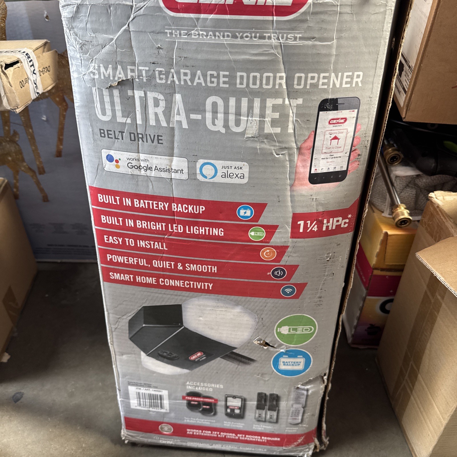 Garage Door Opener W/ BATTERY Backup SMART  1¼ HPc* Ultra-Quiet Belt Drive Genie
