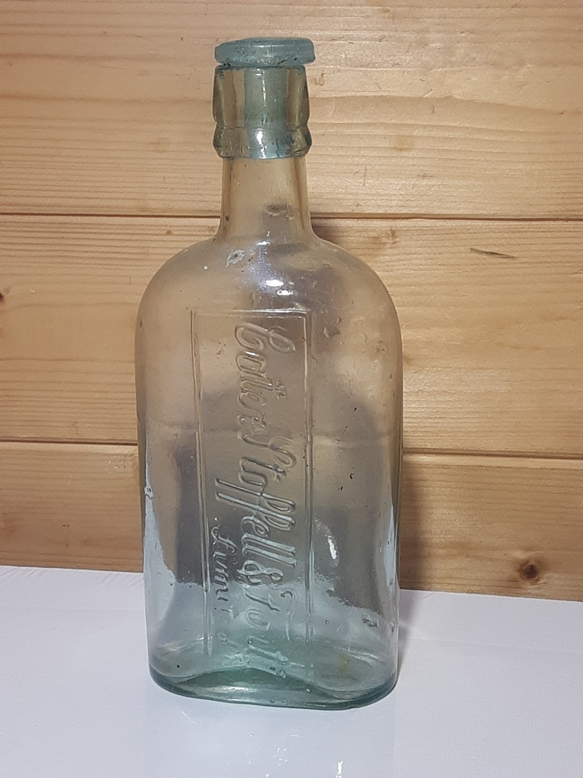 A Stunning Antique Aqua Glass Botlle & Stopper By Carter Stoffell & Fort Bristol