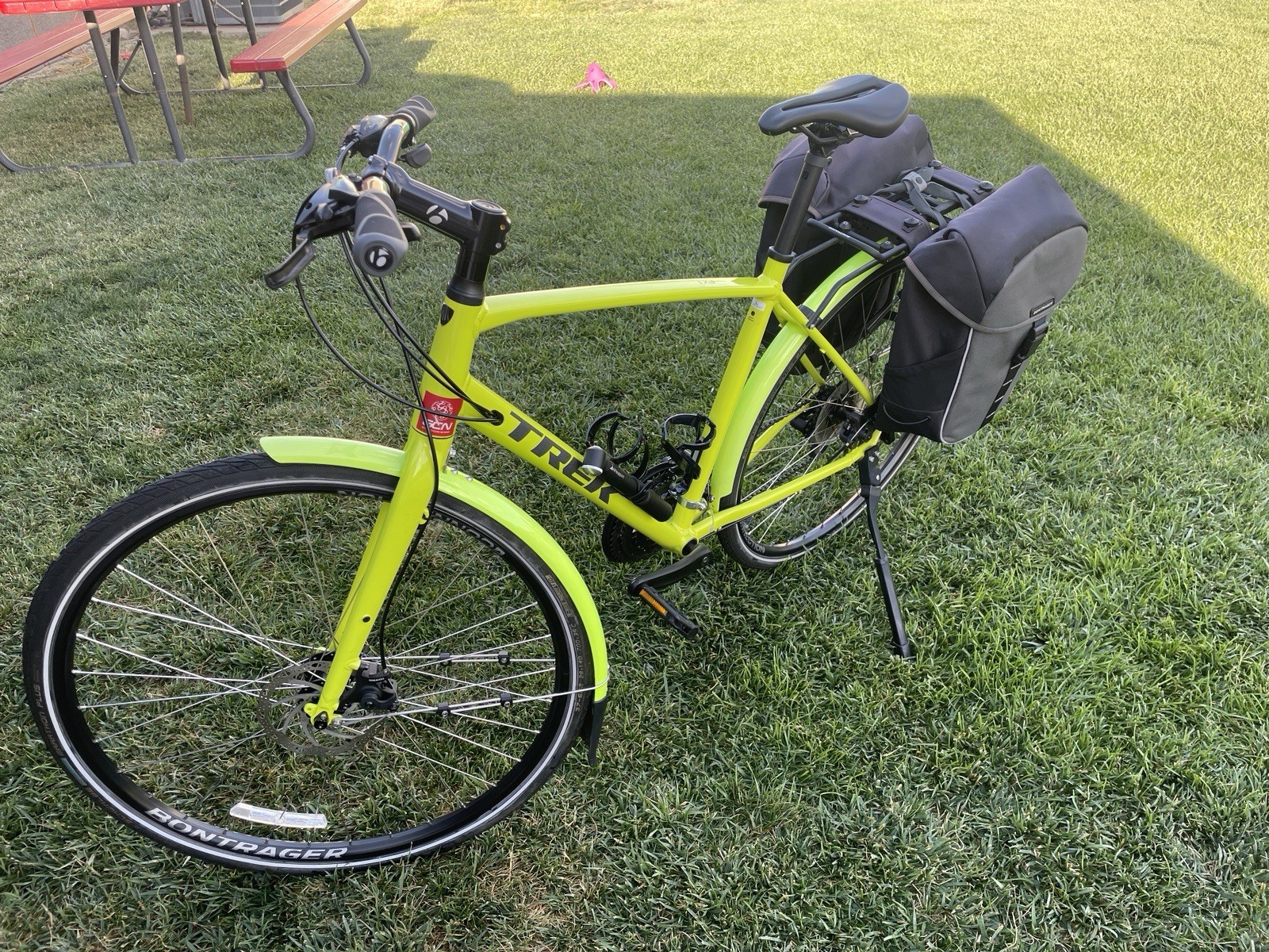 Bright Neon Green Trek FX 1 Stagger Disc 7-Speed  local pickup only 