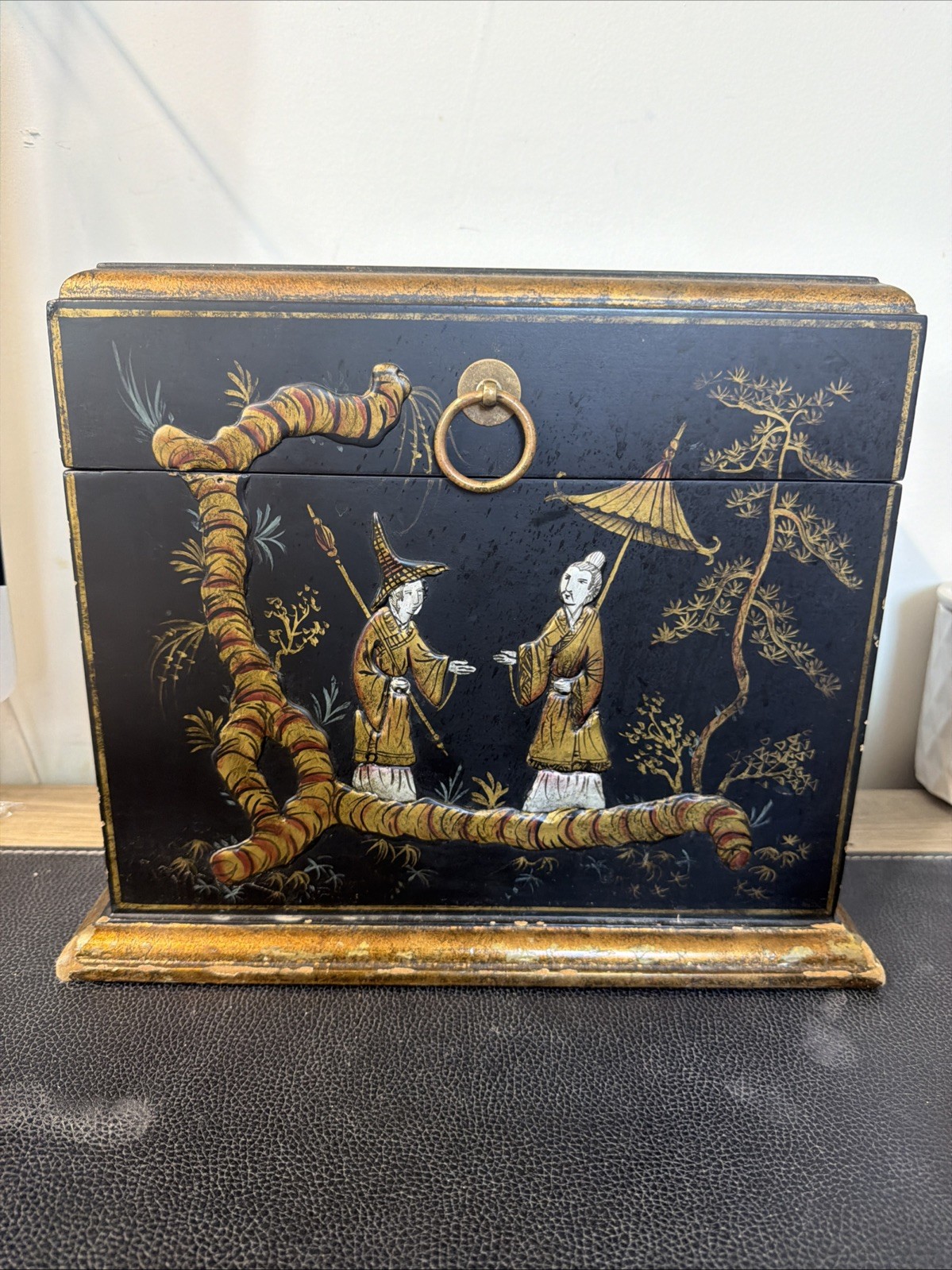 RARE Antique Vintage Old box for jewelry case Casket. Larec. Coffer. RARE Antique Vintage Old box for jewelry case Casket. Larec. Coffer.
