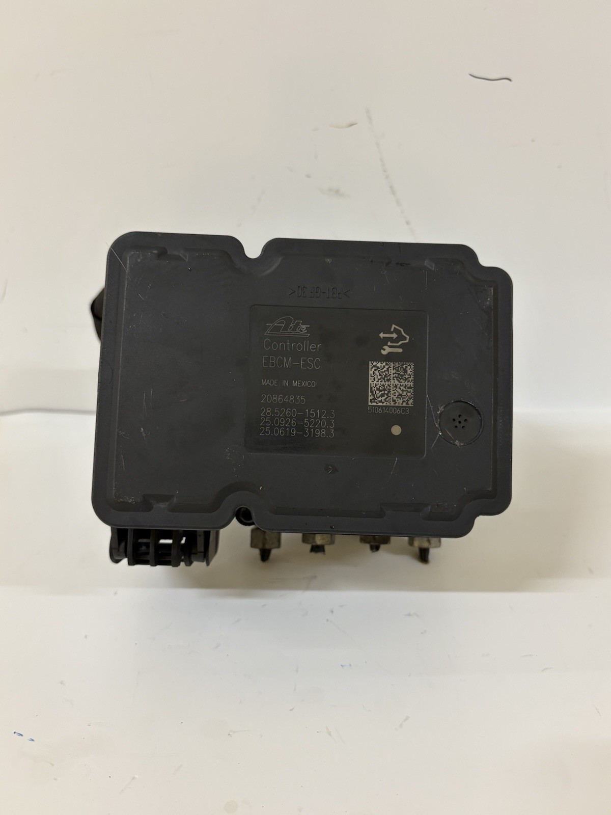 2010 - 2016 Cadillac SRX ABS Anti-Lock Brake Module Pump Assembly OEM 20864834 2010 - 2016 Cadillac SRX ABS Anti-Lock Brake Module Pump Assembly OEM 20864834