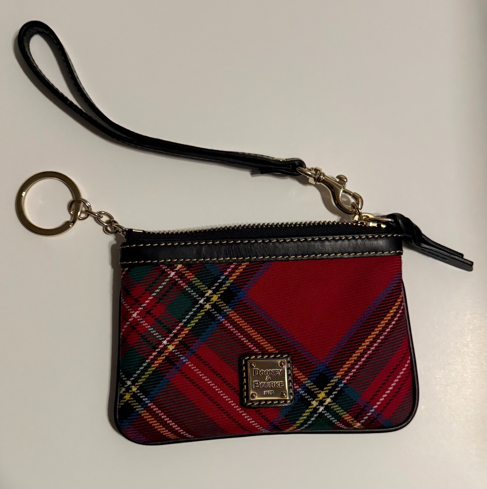 NEW W/O TAGS: DOONEY & BOURKE TARTAN WRISTLET, RED & PLAID, DISCONTINUED/RARE