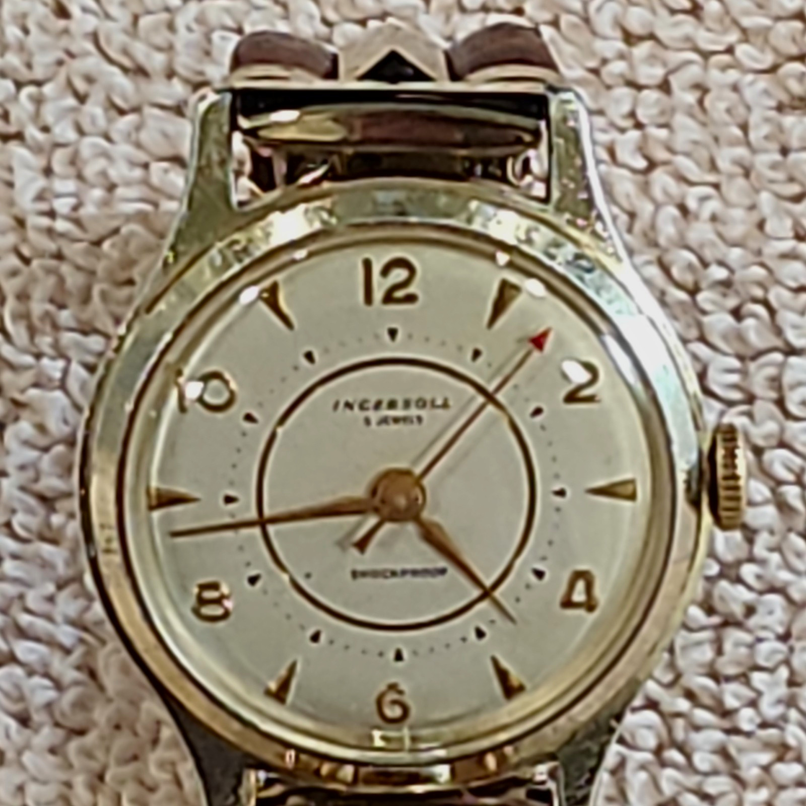 Mens Ingersoll Field Manual Wind Old Vintage Watch runs good looks good Mens Ingersoll Field Manual Wind Old Vintage Watch runs good looks good