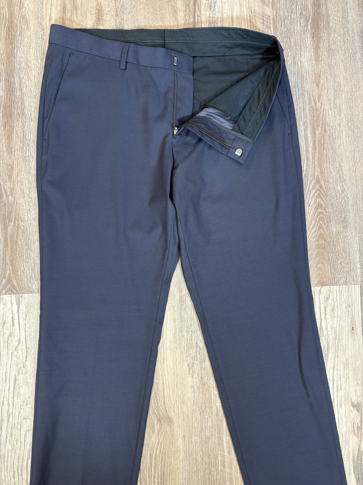 NWOT Hugo Boss Wool Genius Pants Size 34 waist