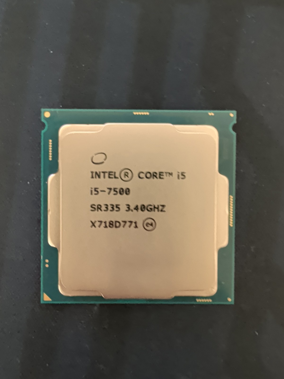 Intel Core i5-7500 Processor (3.4 GHz, 4 Cores, LGA 1151) - SR335 Intel Core i5-7500 Processor (3.4 GHz, 4 Cores, LGA 1151) - SR335