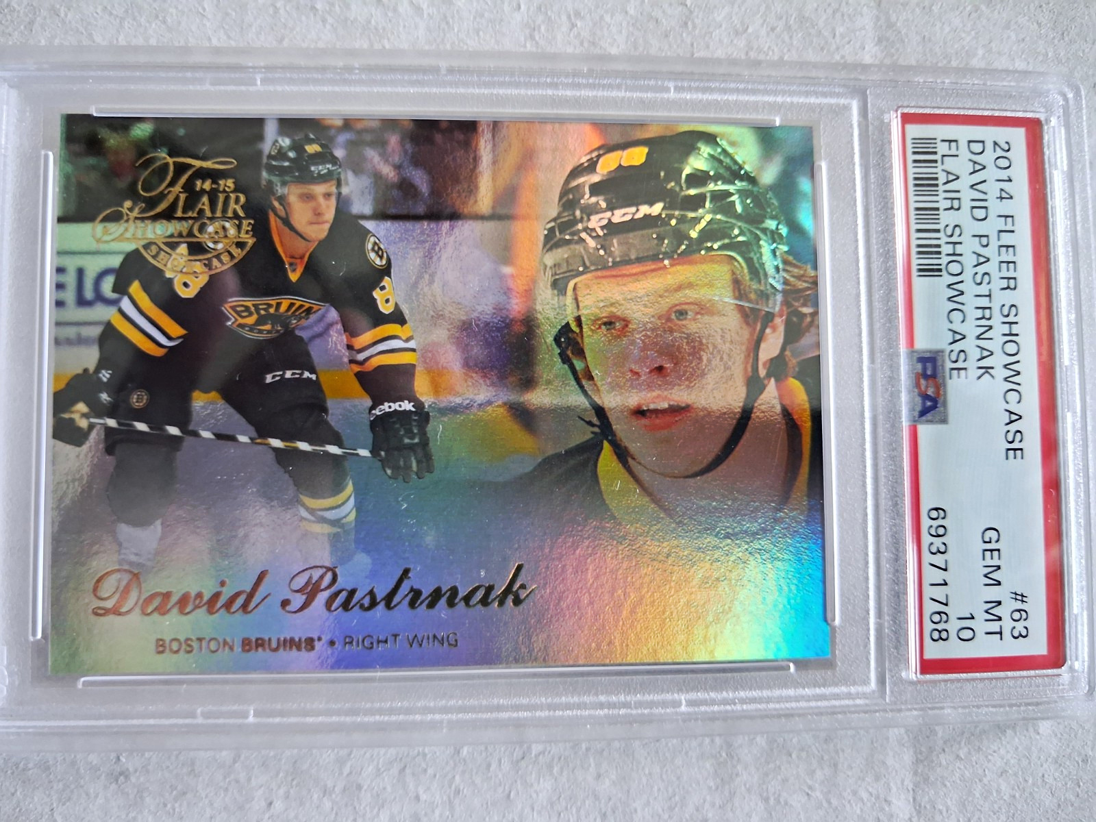 2014-15 Fleer Showcase Flair Showcase #63 David Pastrnak PSA 10 Bruins. 2014-15 Fleer Showcase Flair Showcase #63 David Pastrnak PSA 10 Bruins.