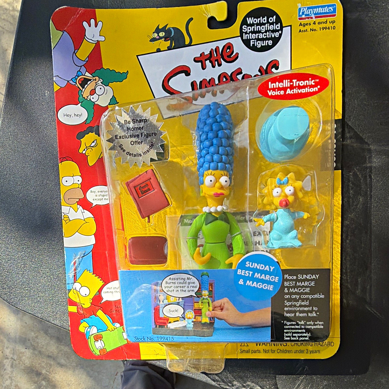 Playmates The Simpsons Marge & Maggie Sunday Best Interactive Voice Figures Playmates The Simpsons Marge & Maggie Sunday Best Interactive Voice Figures