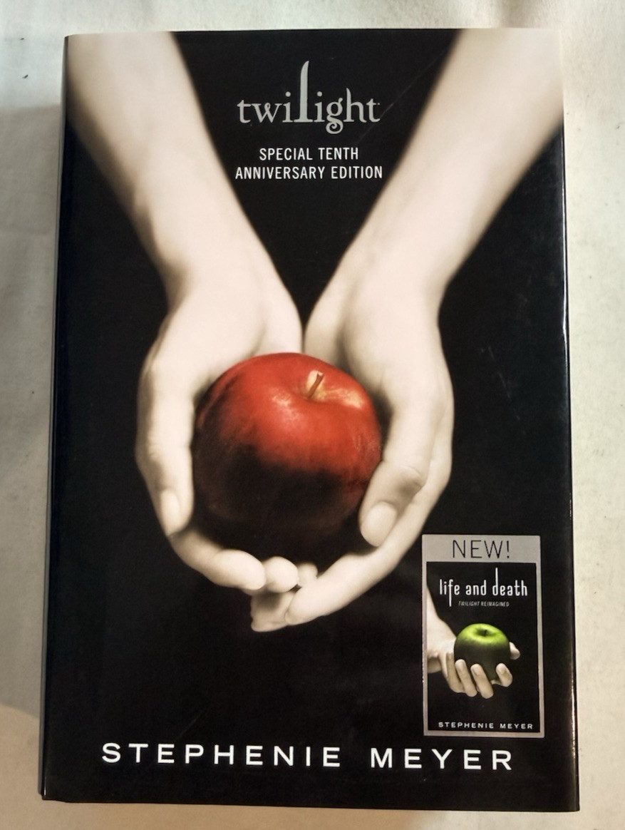 Stephenie Meyer Twilight 10th Anniversary/Life and Death Dual Edition HCDJ 2015 Stephenie Meyer Twilight 10th Anniversary/Life and Death Dual Edition HCDJ 2015