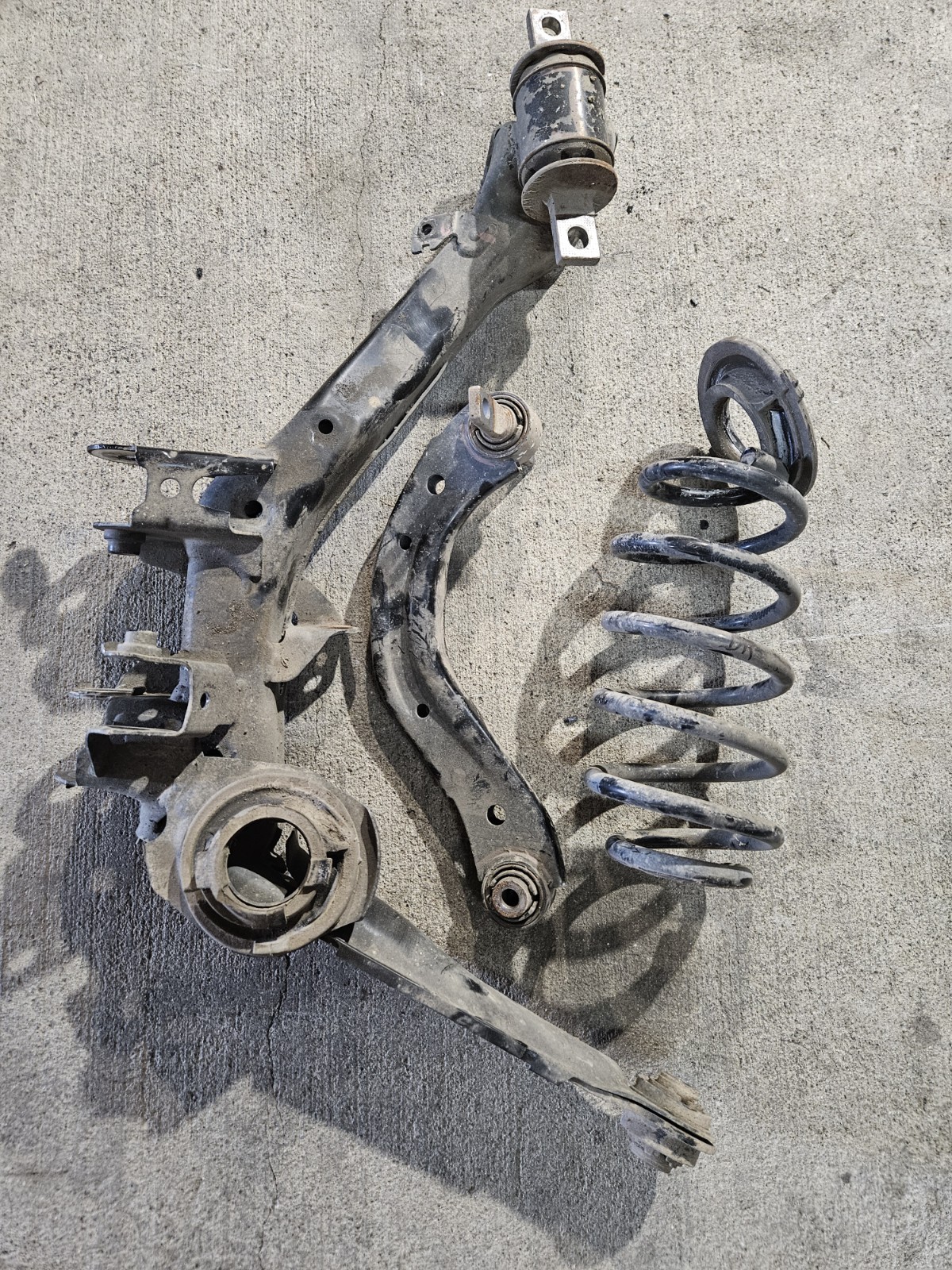 OEM 2012-2015 Honda Civic Rear Driver Left Trailing Control Arm Suspension Assem OEM 2012-2015 Honda Civic Rear Driver Left Trailing Control Arm Suspension Assem