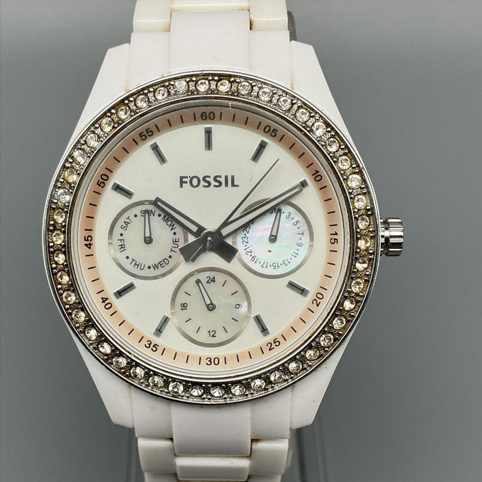 Fossil Stella ES-1967 Womens Watch 37mm White Dial White Resin New Battery 7\