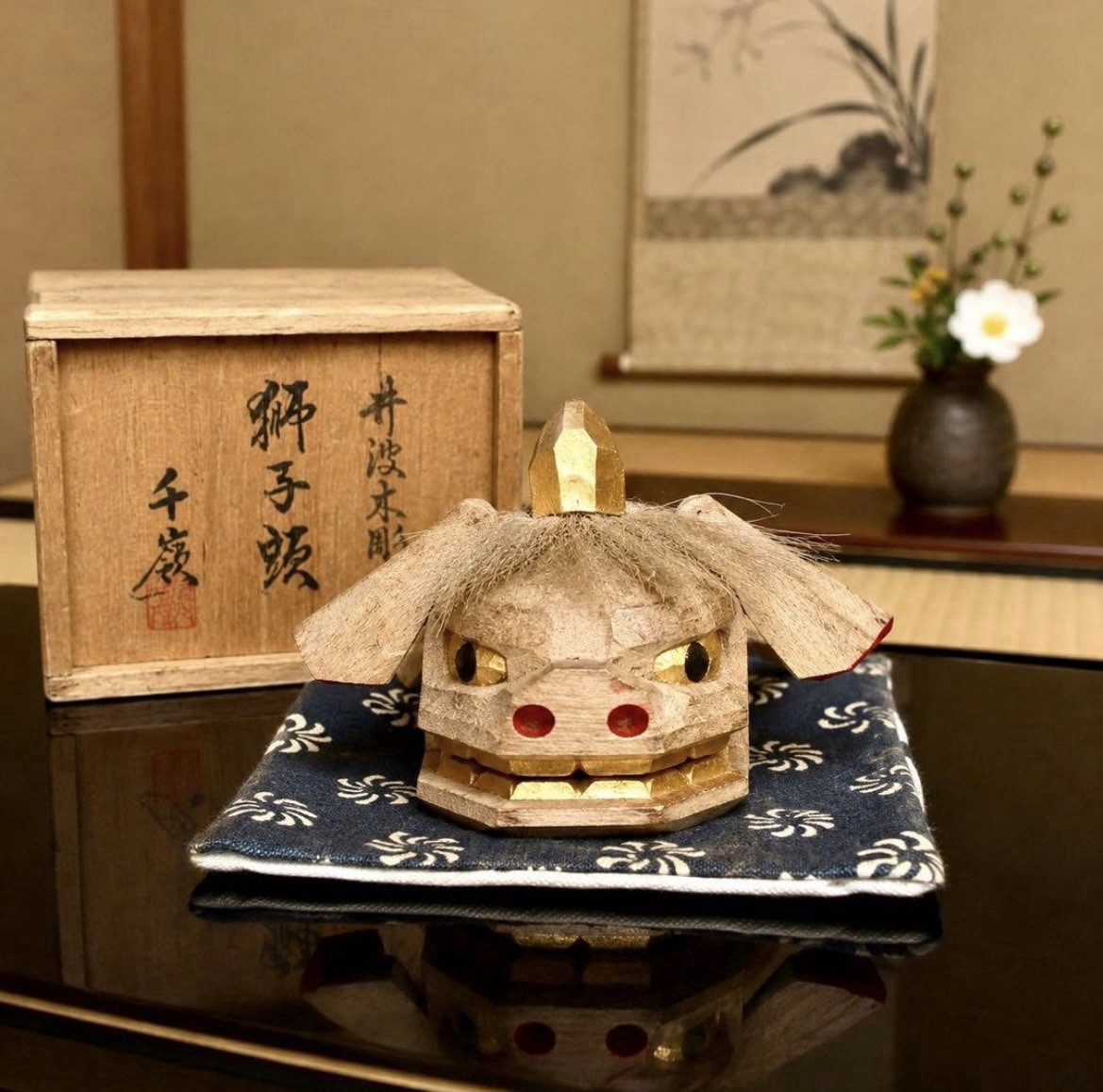 Japanese Inami Wood Carving Shishi Lion Head Miniature Signed w/ Box Vintage
