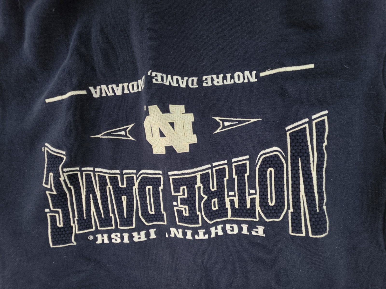 Vintage 90\'s Notre Dame Sweatshirt Medium Embroidered Fighting Irish Vintage 90\'s Notre Dame Sweatshirt Medium Embroidered Fighting Irish
