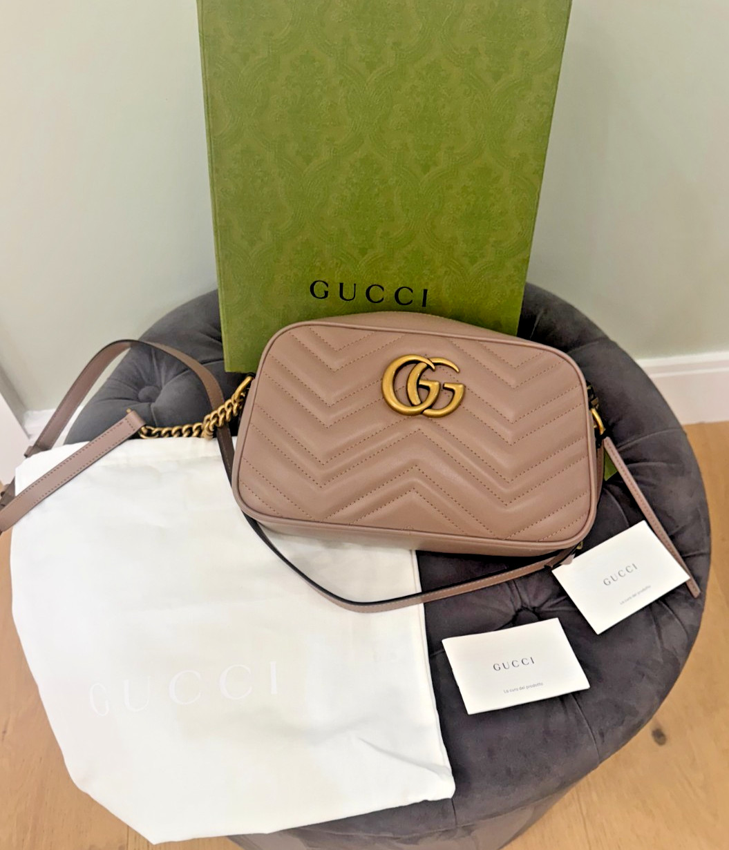New Gucci GG Marmont Matelassé Crossbody Small Camera Bag Authentic in Pink