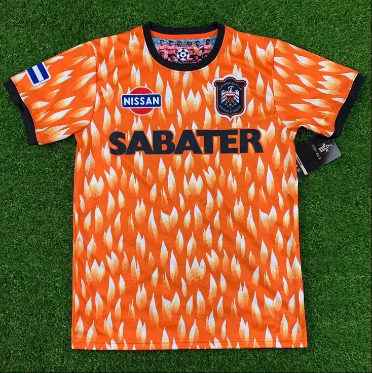 CD Aguila Soccer Jersey Orange CD Aguila, 1992-93 Sabater Size XL