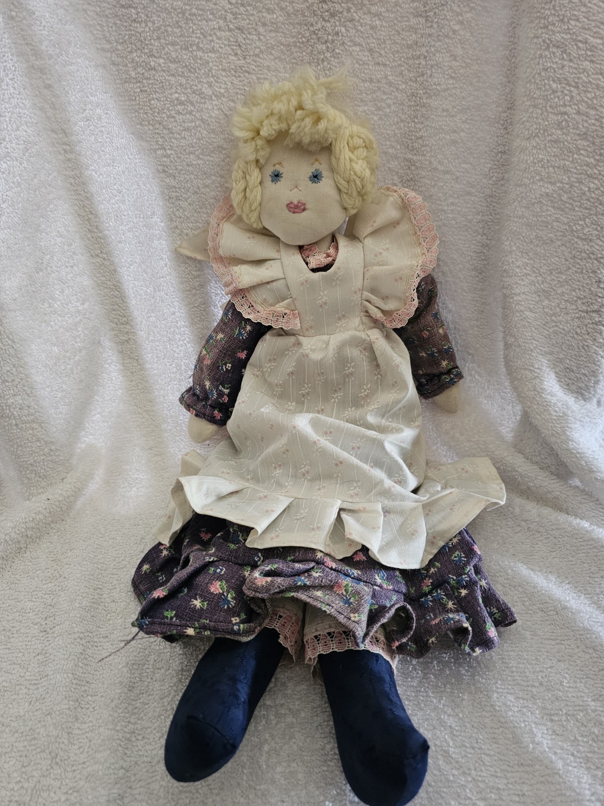 Vintage Primitive Country Doll Handmade 9\