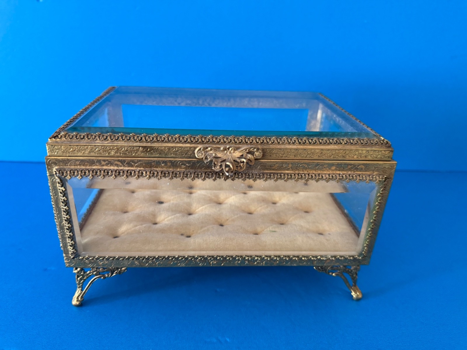 Antique French Ormulu Jewelry Casket Beveled glass w/Feet Filigree. Antique French Ormulu Jewelry Casket Beveled glass w/Feet Filigree.