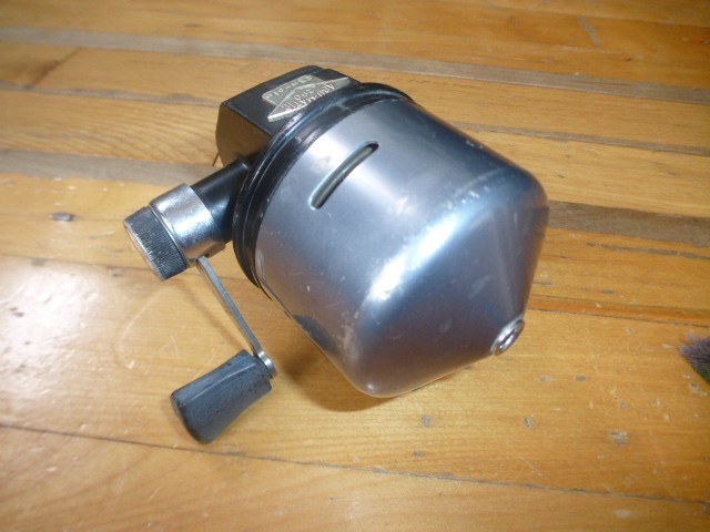 Vintage Fishing reel Abu Matic 290, Looks Ok,  Great Working Shape.
