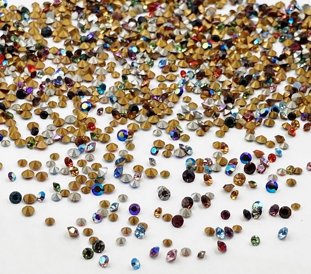 300 Vintage Swarovski Crystal 2mm. To 3mm. Tiny Rhinestones - Jewelry Repair J49
