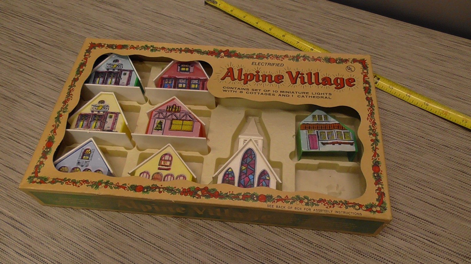 Vtg Alpine Village Plastic Christmas Cottages Church NO LIGHTS missing pieces Vtg Alpine Village Plastic Christmas Cottages Church NO LIGHTS missing pieces