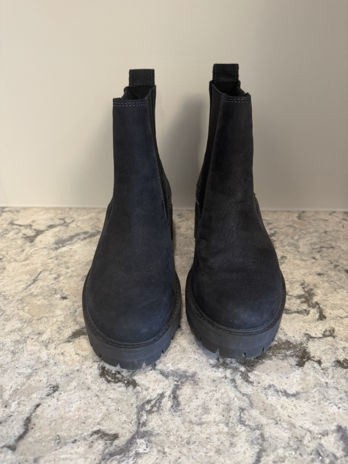 Women’s Timberland Courmayeur Valley Chelsea Boot. Size 7.5