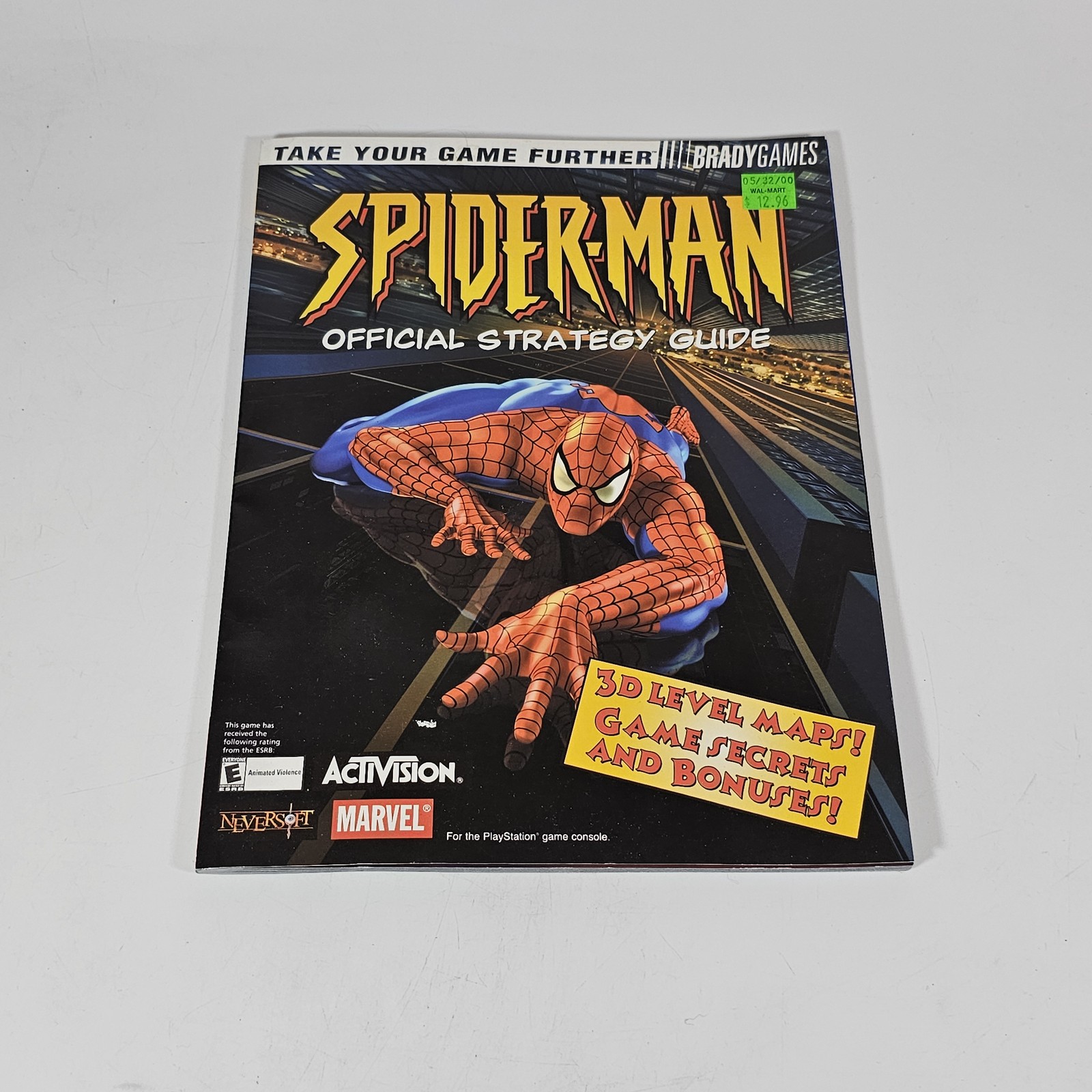 Spider-Man Official Strategy Guide BradyGames PS1 PlayStation 2000 Neversoft Spider-Man Official Strategy Guide BradyGames PS1 PlayStation 2000 Neversoft