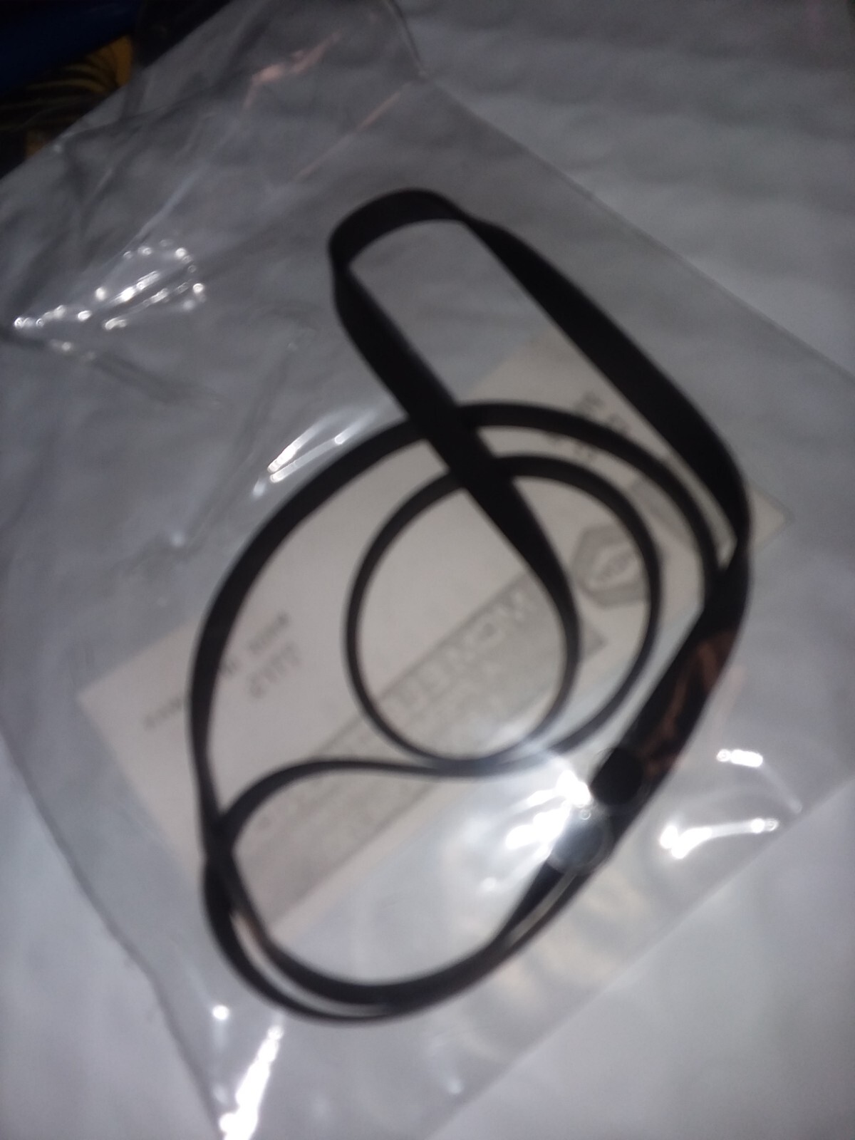 New Original MCM 42-765 Belt I: 187.0 x H 0.8 W: 4.8 New Original MCM 42-765 Belt I: 187.0 x H 0.8 W: 4.8