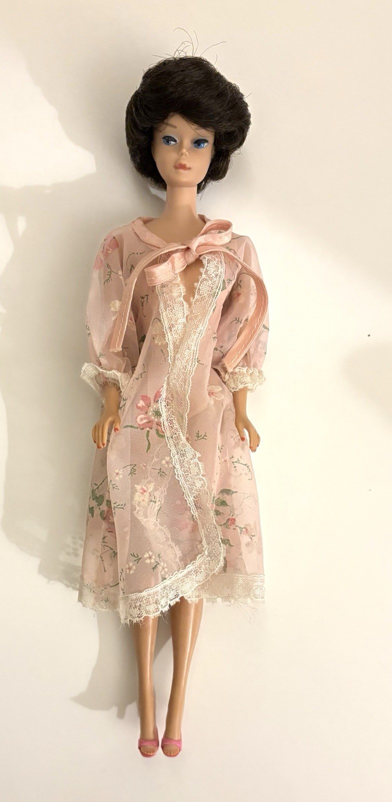 1960’s  Barbie Brunette Bubblecut 850 No Patent Midge Body Japan Markings