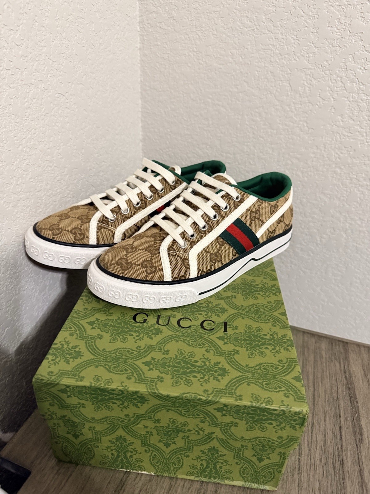 Gucci 1977 Classic